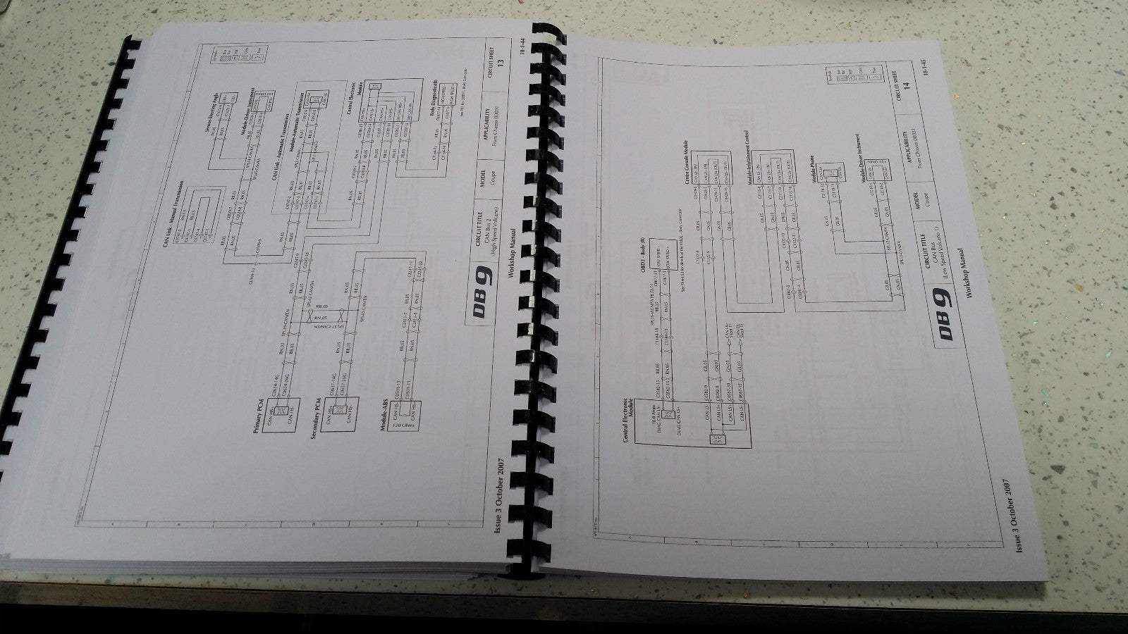 ASTON MARTIN DB9 WORKSHOP MANUAL A4 FULL COLOUR VERSION 7 - 2004 TO 2012 MODELS