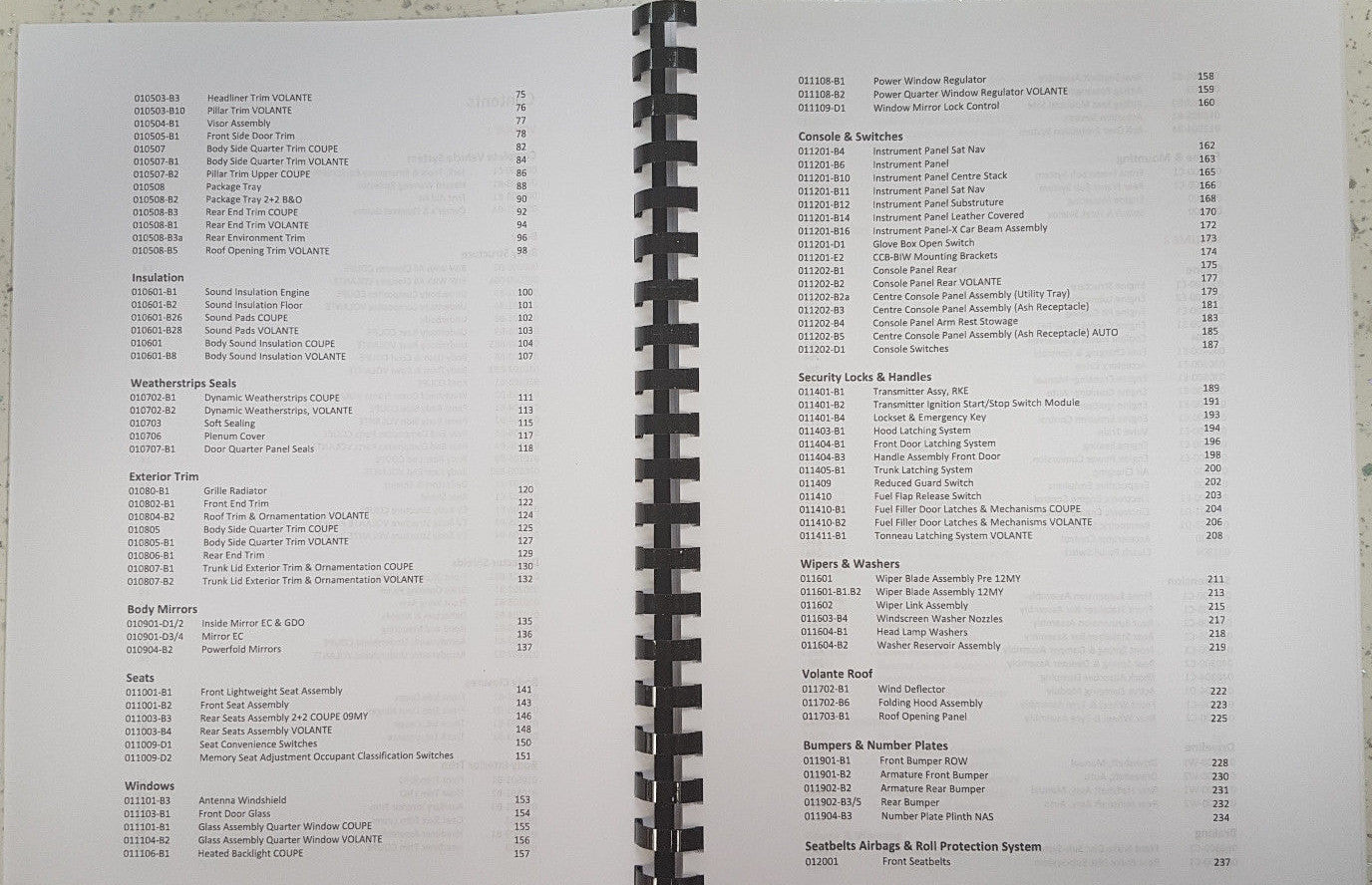 ASTON MARTIN DBS COUPE & VOLANTE PARTS MANUAL REPRINTED 2008 - 2012